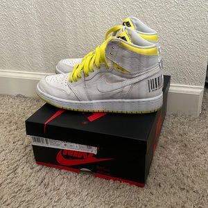 Retro Jordan 1’s high top